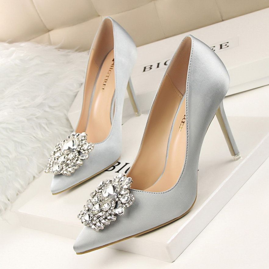 491212601